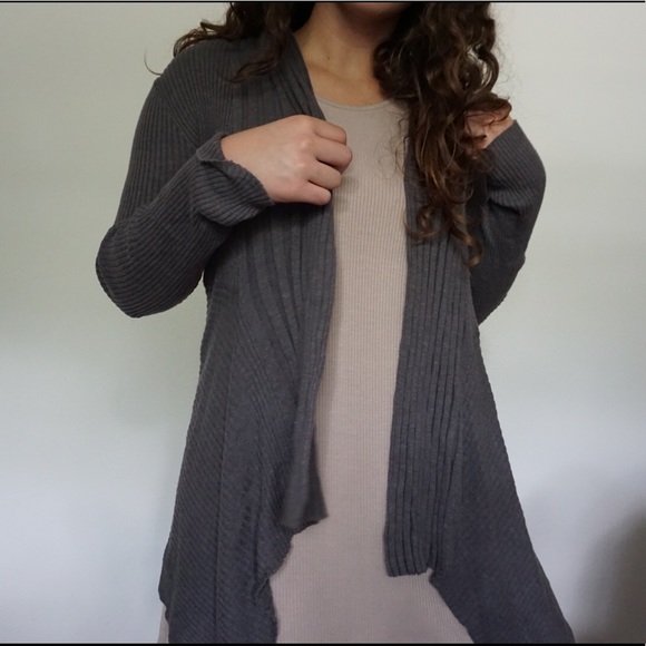 Wrap / Cardigan Sweater - Picture 3 of 3